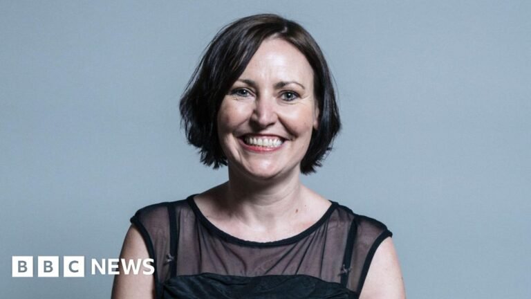 Government whip Vicky Foxcroft quits over disability benefit cuts