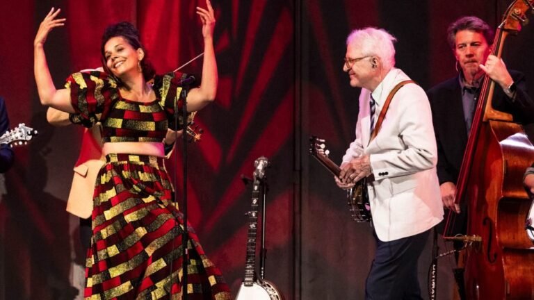Rhiannon Giddens, Steve Martin and Other Banjo Heroes Hit the Bowl