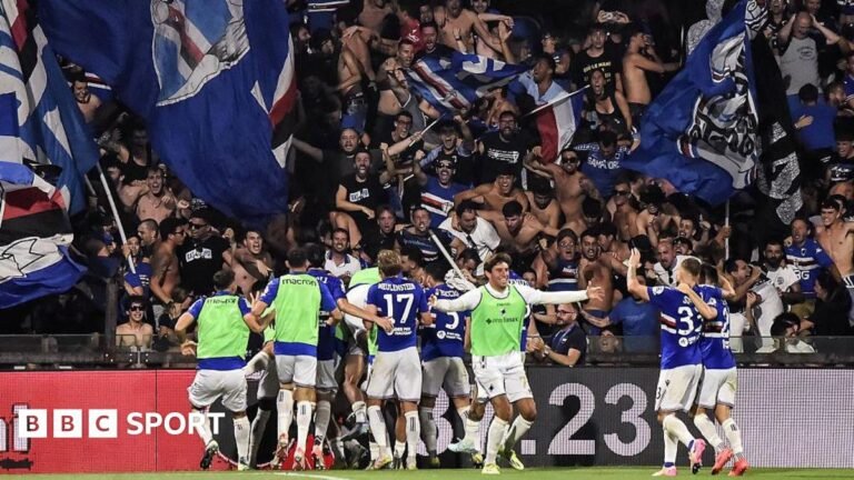 Sampdoria players celebrate after Massimo Coda's goal