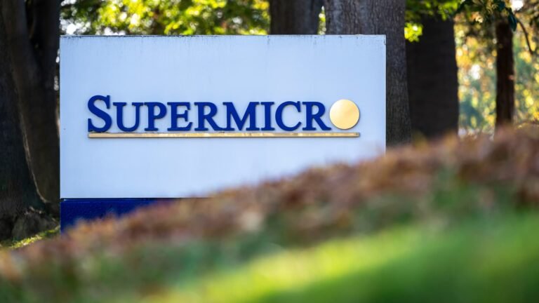 Super Micro shares fall on $2 billion convertible debt offering