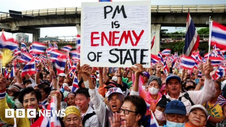 Thousands rally to call for Thai PM Paetongtarn Shinawatra to resign