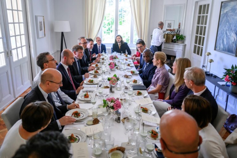 What’s going on between Iran and Europe in Geneva | Military
