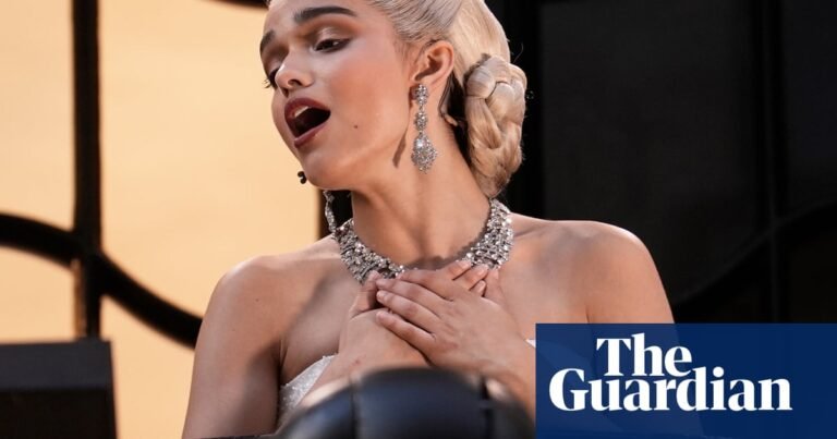 ‘My heart is pounding’: experiencing Rachel Zegler’s Evita balcony scene from the humble pavement | Stage