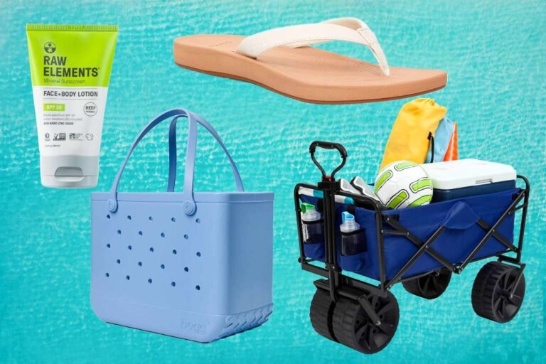 A Hawaiian Travel Writer's 12 Top Beach Essentials
