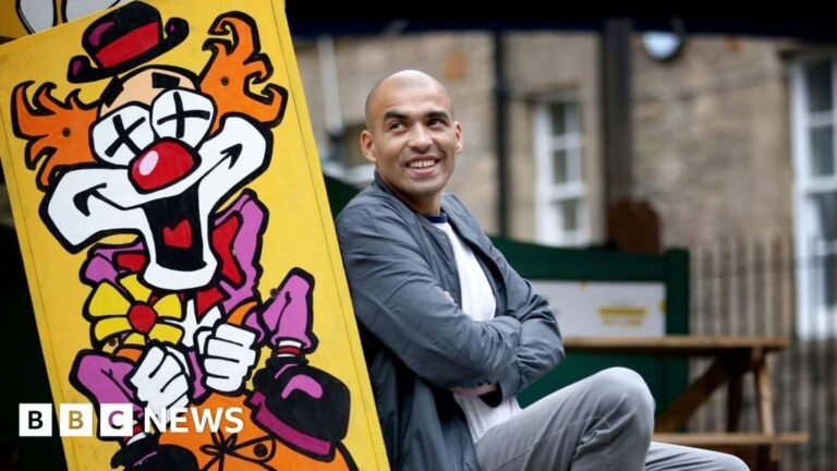 Edinburgh Fringe's funniest joke award scrapped for 2025
