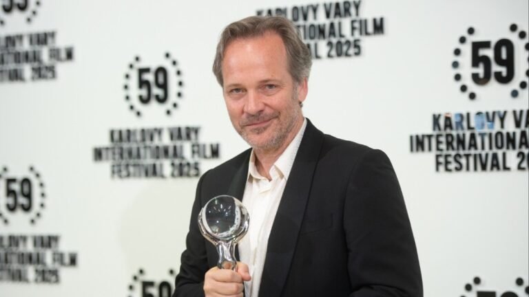 Peter Sarsgaard Calls for Unity in a Divided America