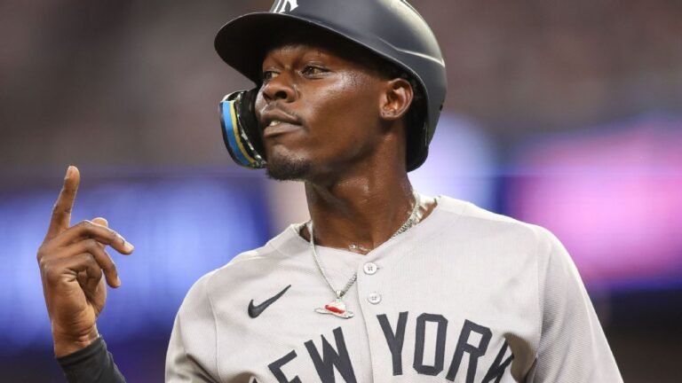 Reports: MLB looking into Braves coach's actions