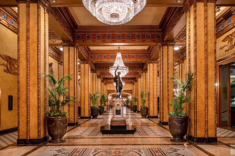 Review: The Roosevelt New Orleans
