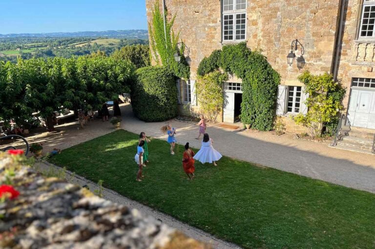 This Women's-only Summer Camp in the French Countryside Had a 10,000-person Waitlist