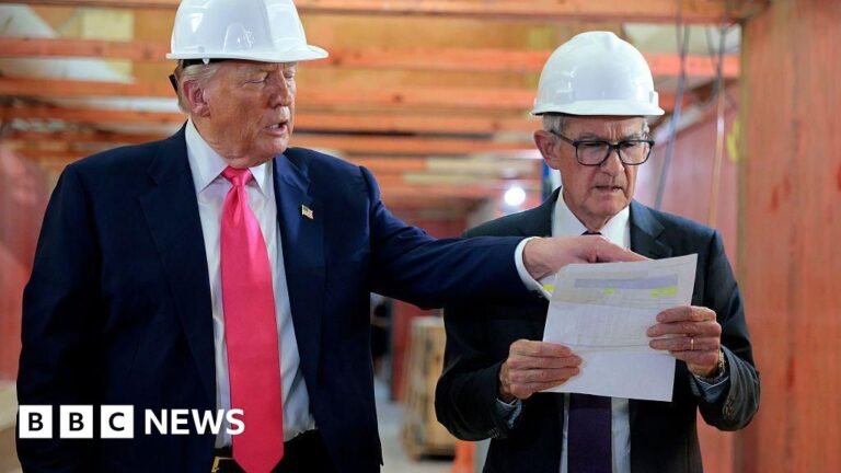 Trump bickers with Powell over Fed renovation costs