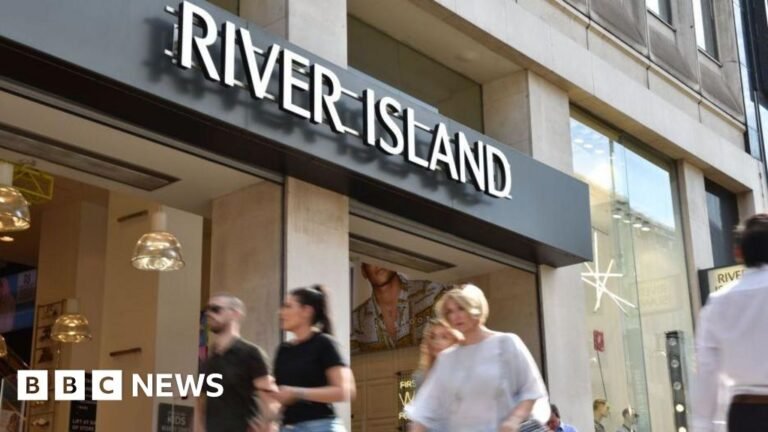 Why is River Island in trouble?