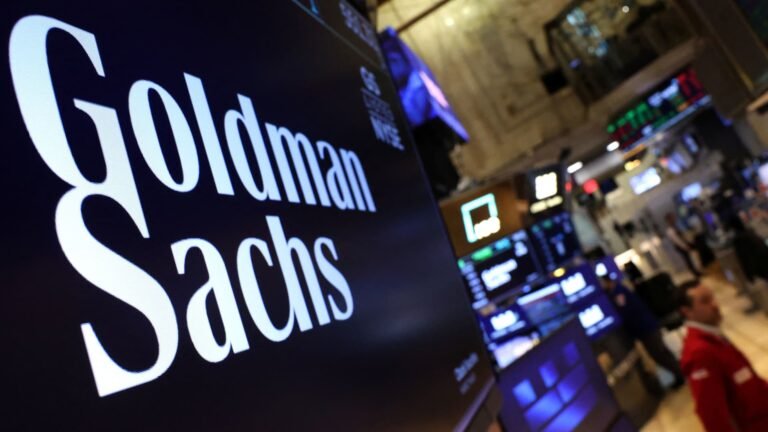 AI is impacting the labor market, young tech workers: Goldman economist