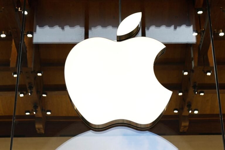 Apple's 'tabletop robot' companion rumored for 2027 launch