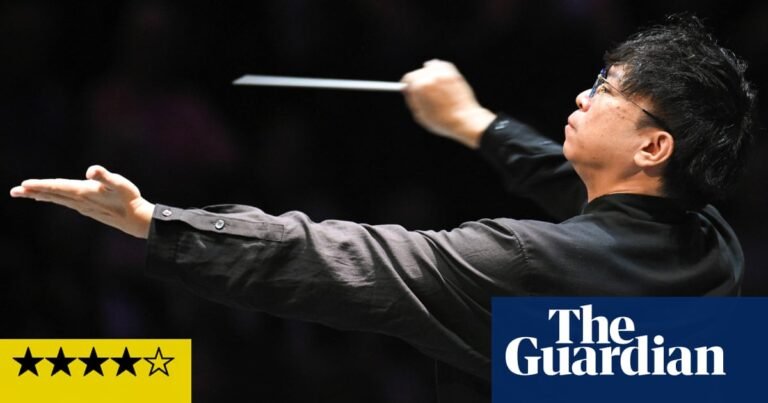 Hallé/Wong review – new conductor commands an utterly gripping performance | Proms 2025