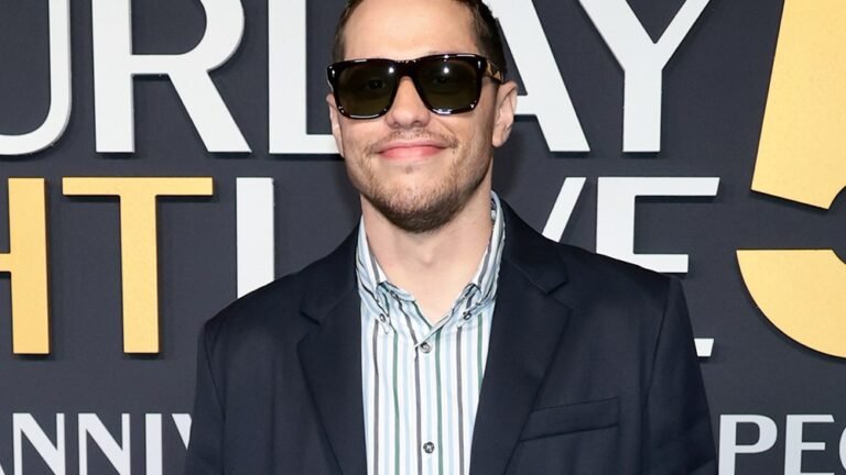'SNL50' Audience Was 'Terrible, 'Just Famous People'