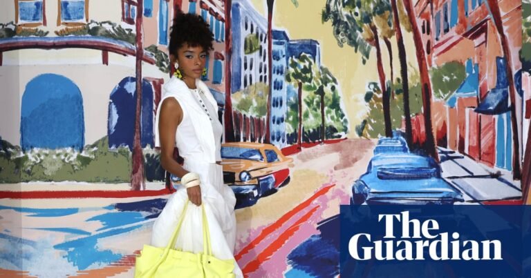 London fashion week aims to restore sector’s role as UK economic powerhouse | Fashion